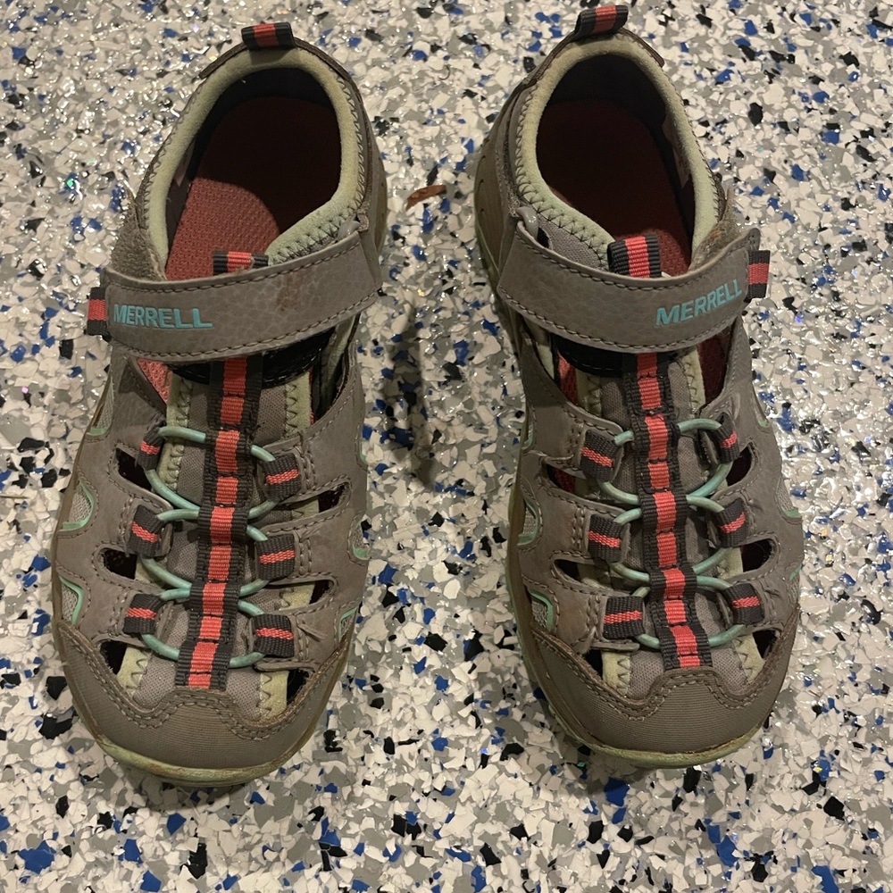 Merrell girl sandal